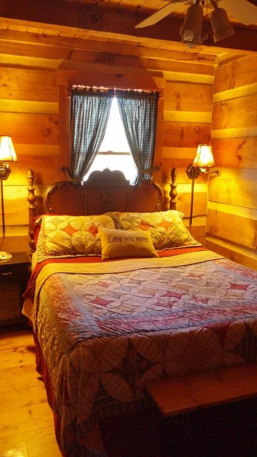Fiddlers Roost B&B Cabins Galax Exterior photo