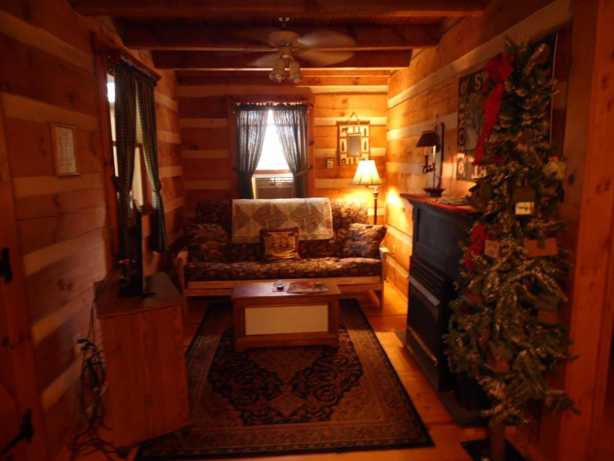 Fiddlers Roost B&B Cabins Galax Exterior photo
